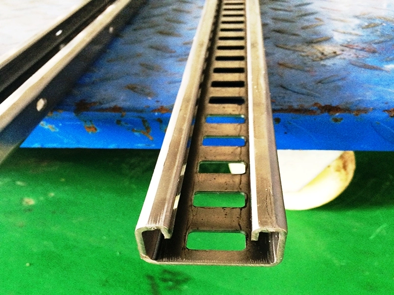 Galvanized Perforated Steel Cable Tray Cable Ladder Roll Forming Machine WIth 1 Year Aftersales Service