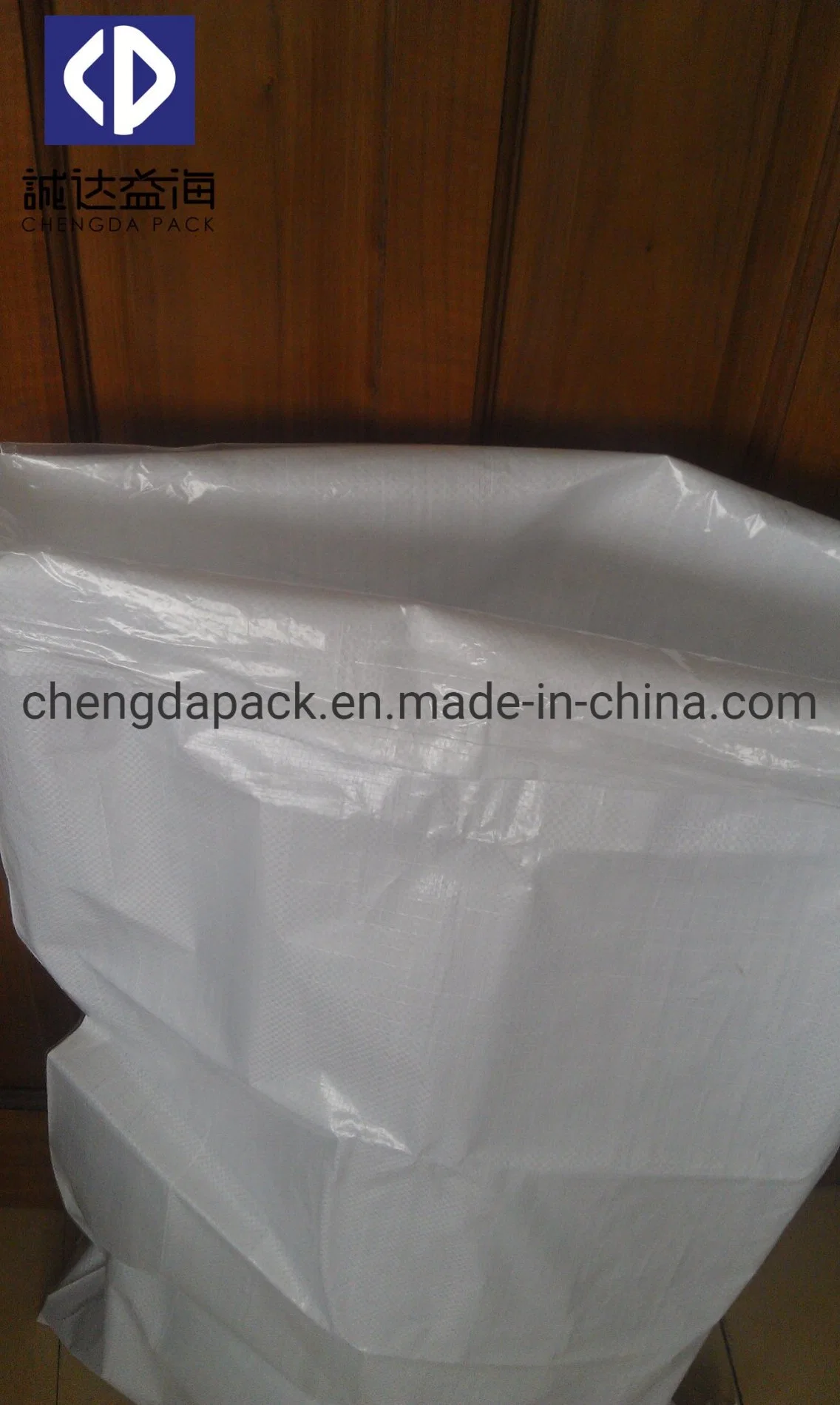 Bolsa de arroz tejida de polipropileno de plástico China 50kg para uso Ropa de embalaje 50kg bolsas de tejido de PP blanco liso