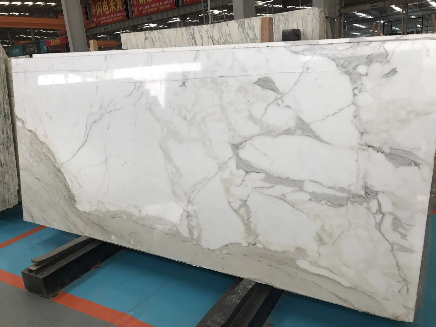 Factory Direct Sale Golden Calacatta Carla Carter Gold Marble Slab