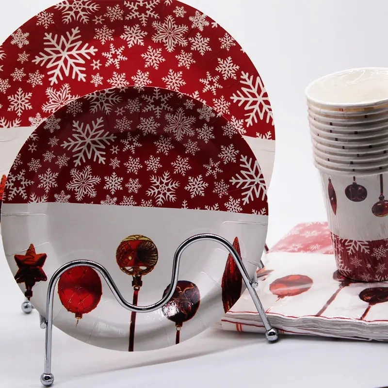 Wholesale/Supplier Disposable Paper Tableware Sets Christmas Decoration Party Supplies of Paper Plate Cup Napkin Pack