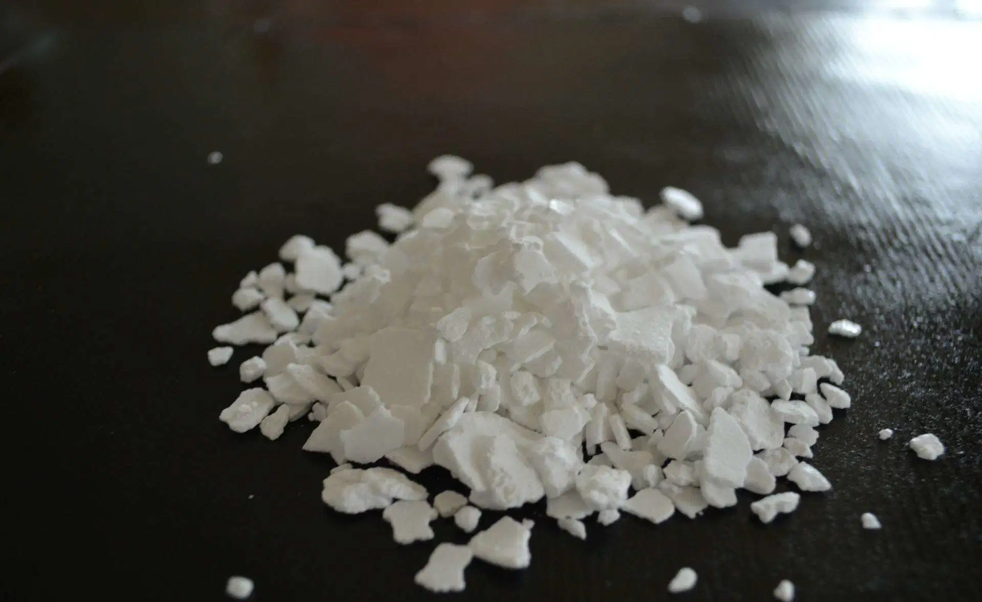 Factory Price High quality/High cost performance  Calcium Chloride Anhydrous 94% for Food Processing