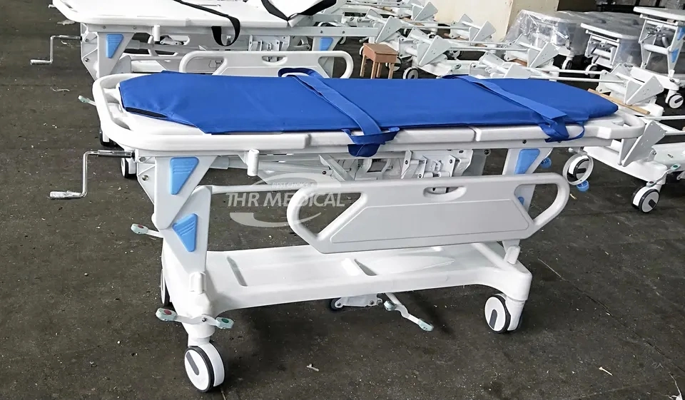 Medical Hydraulic Rise-and-Fall Stretcher Cart Transfer Trolley (THR-111-A)