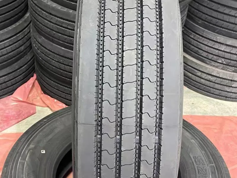 Wholesale/Supplier TBR Truck Bus Tyre All Semi Steel Radial Light Heavy Truck Tire11r22.5 11r24.5 295/75r22.5