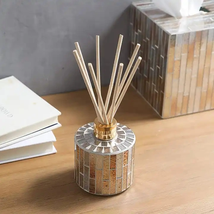 Vente en gros diffuseur de parfum le plus vendu faire de l'air frais pour la maison Huile diffuseur d'arôme avec flacon en verre