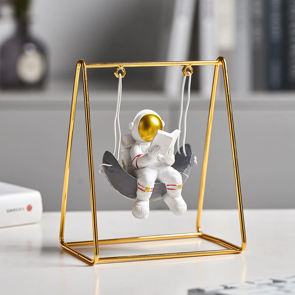 El astronauta de la estatuas modernas esculturas creativas figuras en miniatura de la Oficina de Artesanía La decoración del hogar