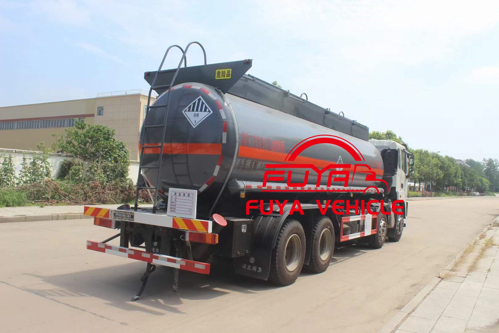 25cbm 35000liters Dongfeng 8X4 Hypochlorit Natriumhydroxid Chemische Flüssigkeitstransfer Tankwagen