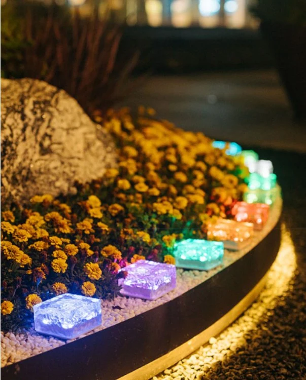 Jardín Decoración Vacaciones Venta al por mayor carga de prueba de Agua Solar de ladrillo de hielo paisaje plástico LED Iluminación decorativa patio