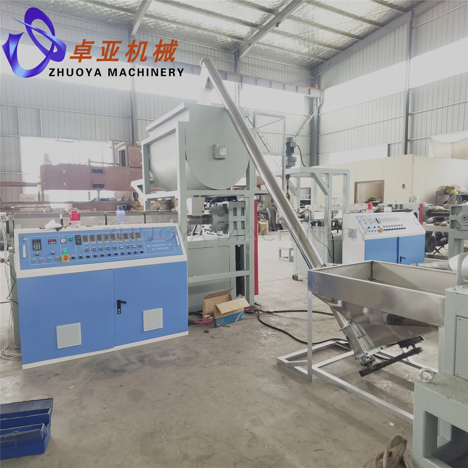 Plastic Water Bottles Flakes/Chips/Scraps to Pet Polyester Mono Filament Yarn Processing Machine