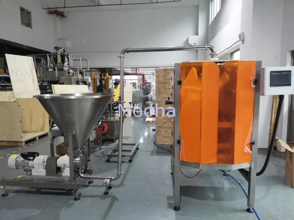 1-5kg Oil Bag Packaging Machine Automatic Filling Machine for Liquid