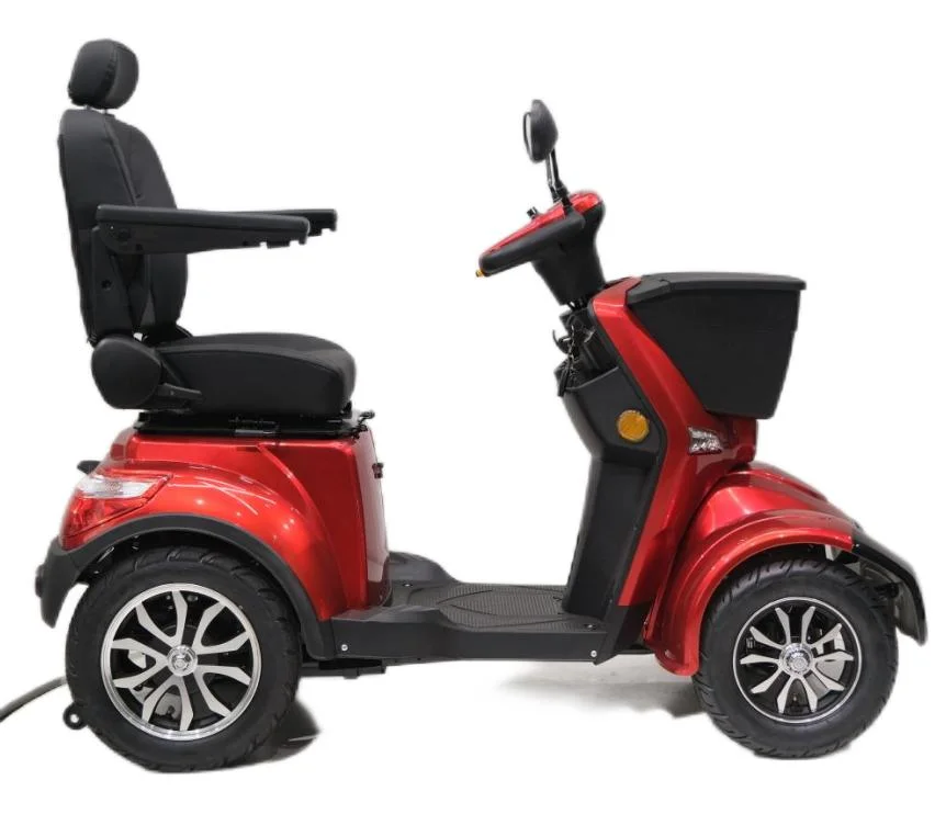 2023 Nova família de veículos elétricos de quatro rodas de 300 W para adultos, de elevada qualidade, Mini Carrinho de golfe para a scooter elétrica de quatro rodas para idosos