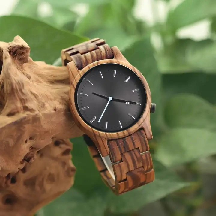 Men Wood Watch Daily Wasserdichte Armbanduhr Quarz Clock Eco Friendly Wood Watch für Männer