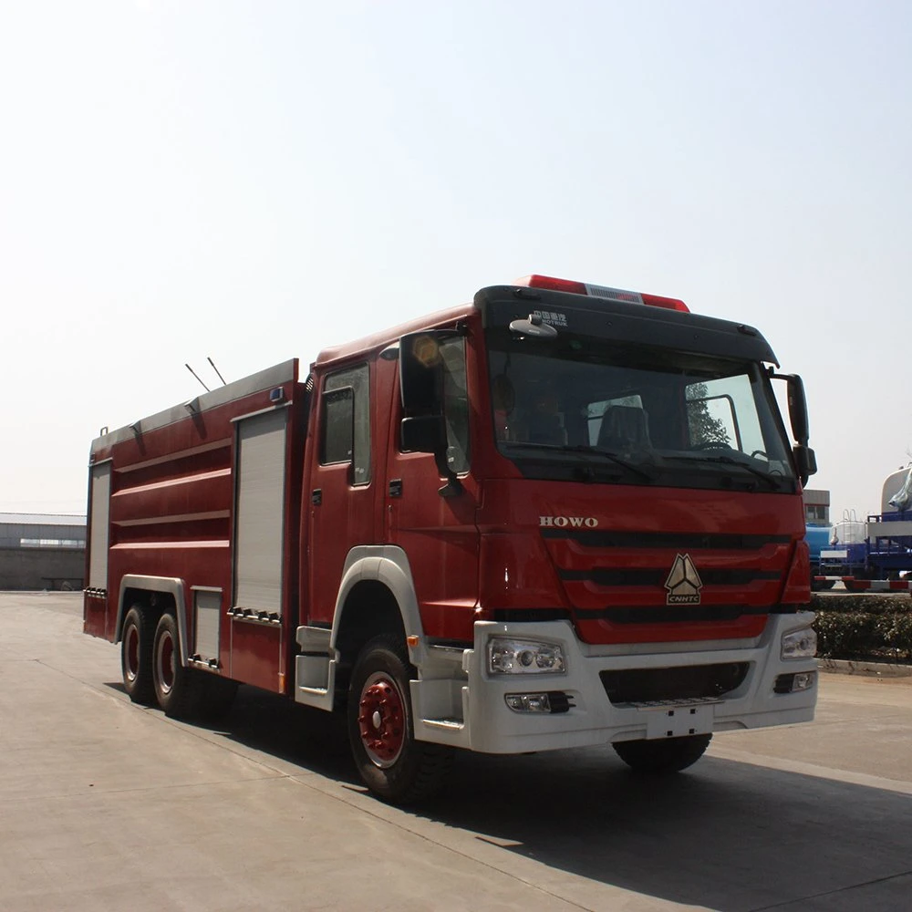 Camions de pompiers Sinotruk HOWO 6X4 avec pompes à eau et mousse de 12t et 15t