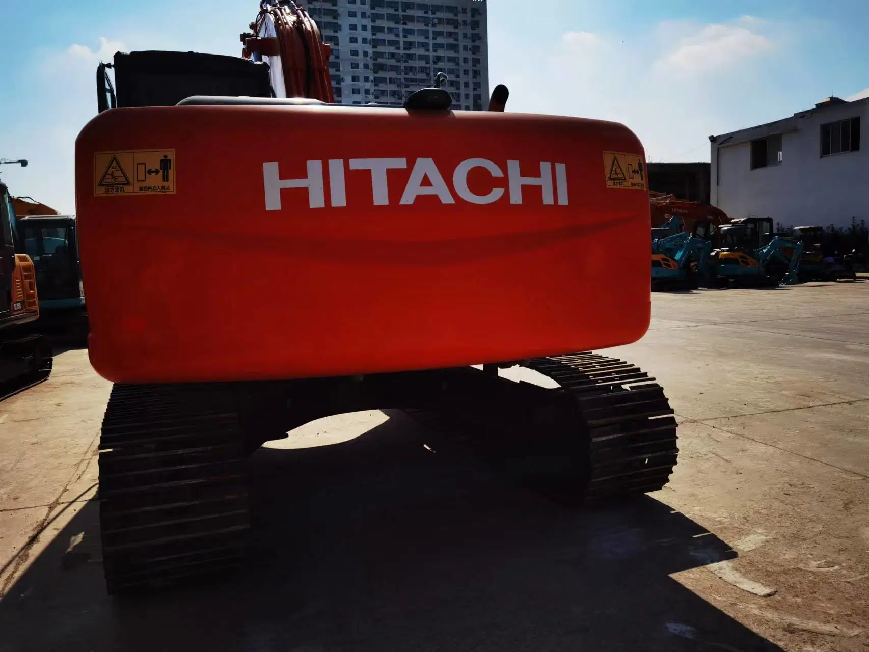 Second-Hand Construction Equipment 24ton Hitachi Zx240 for Sale