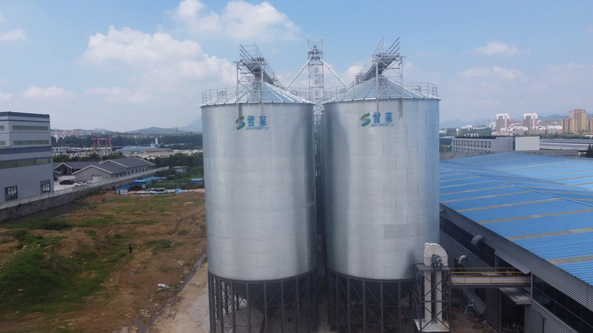 La alimentación del ganado de los silos de almacenamiento de grano de trigo el maíz de los silos de acero galvanizado para la venta