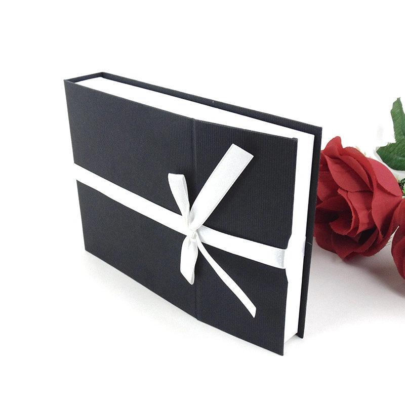 New Style Jewelry Box Special Type Box Fashion Black Art Paper Gift Packaging Box Necklace Ring Show Box with White Ribbon Bot