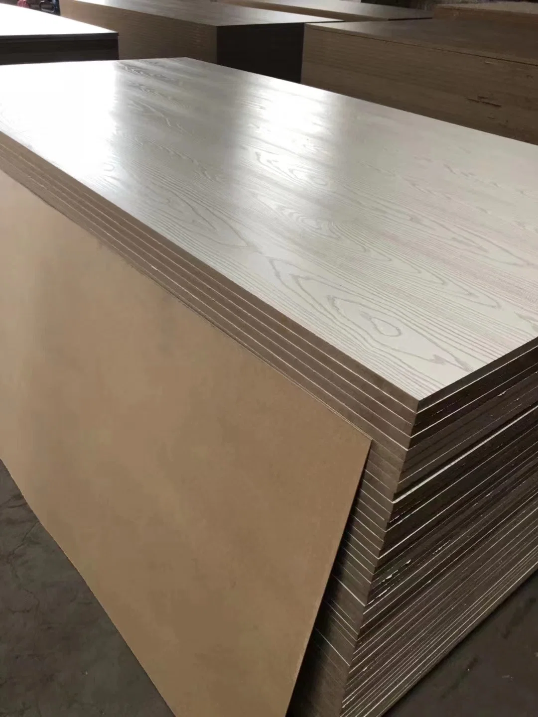 Oak/Ash/Teak/Sapele/Okoume Veneer Faced Commercial Fancy Plywood for Decoration