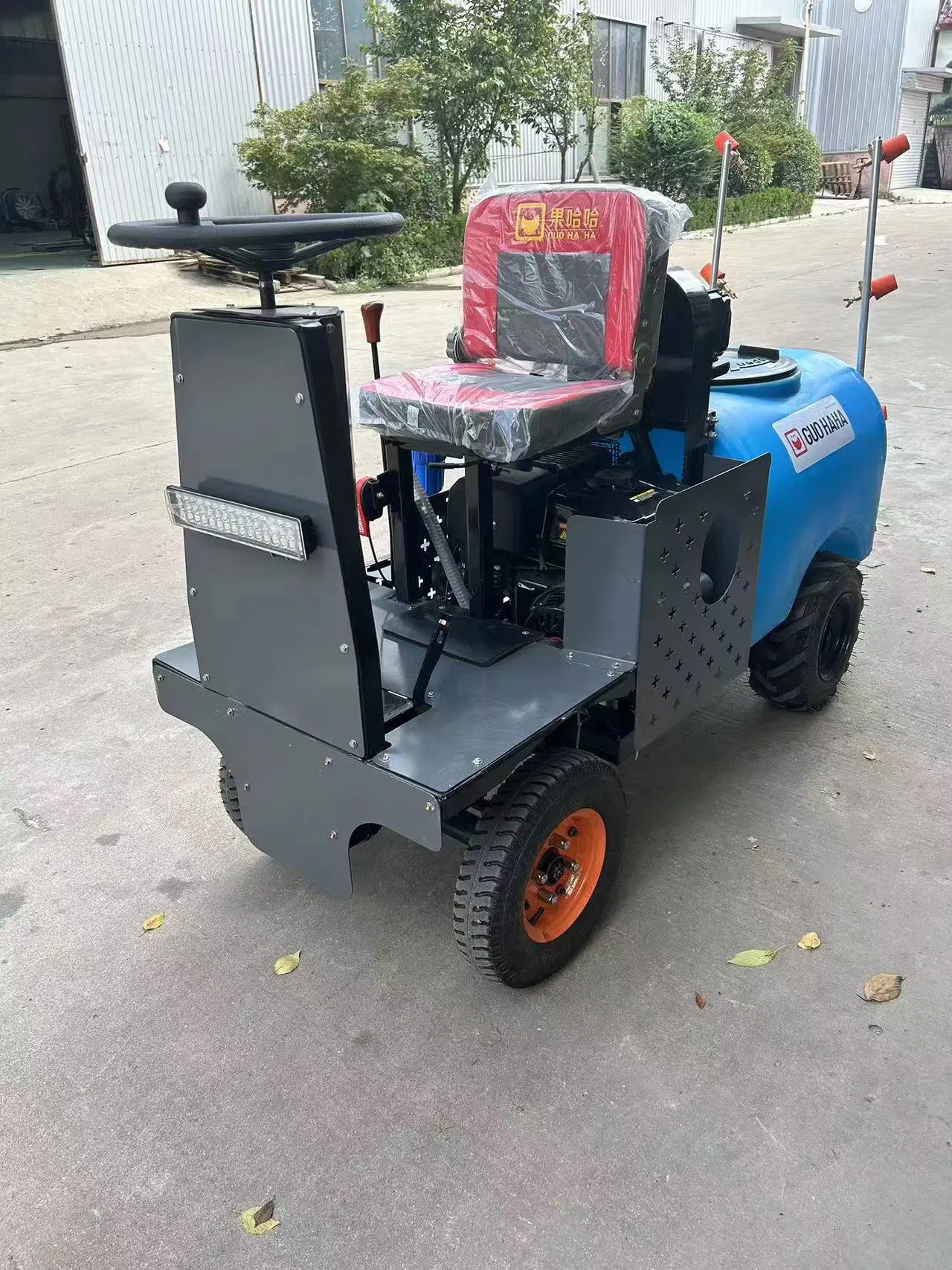 Pulvérisateur automoteur Pulvérisateur de serre Pulvérisateur de petit vignoble 200 litres Guohaha