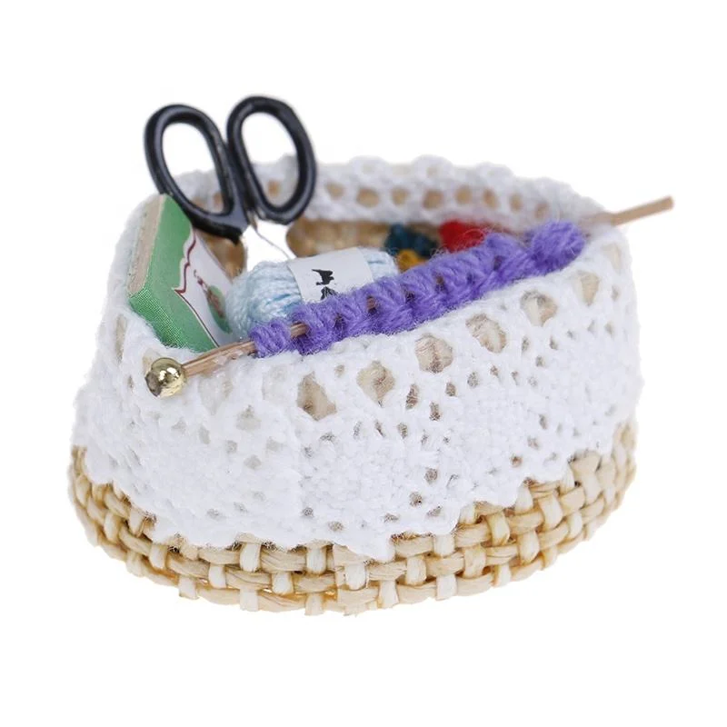 1: 12 outil de tricot miniature en laine pour maison de poupées Accessoires de décoration