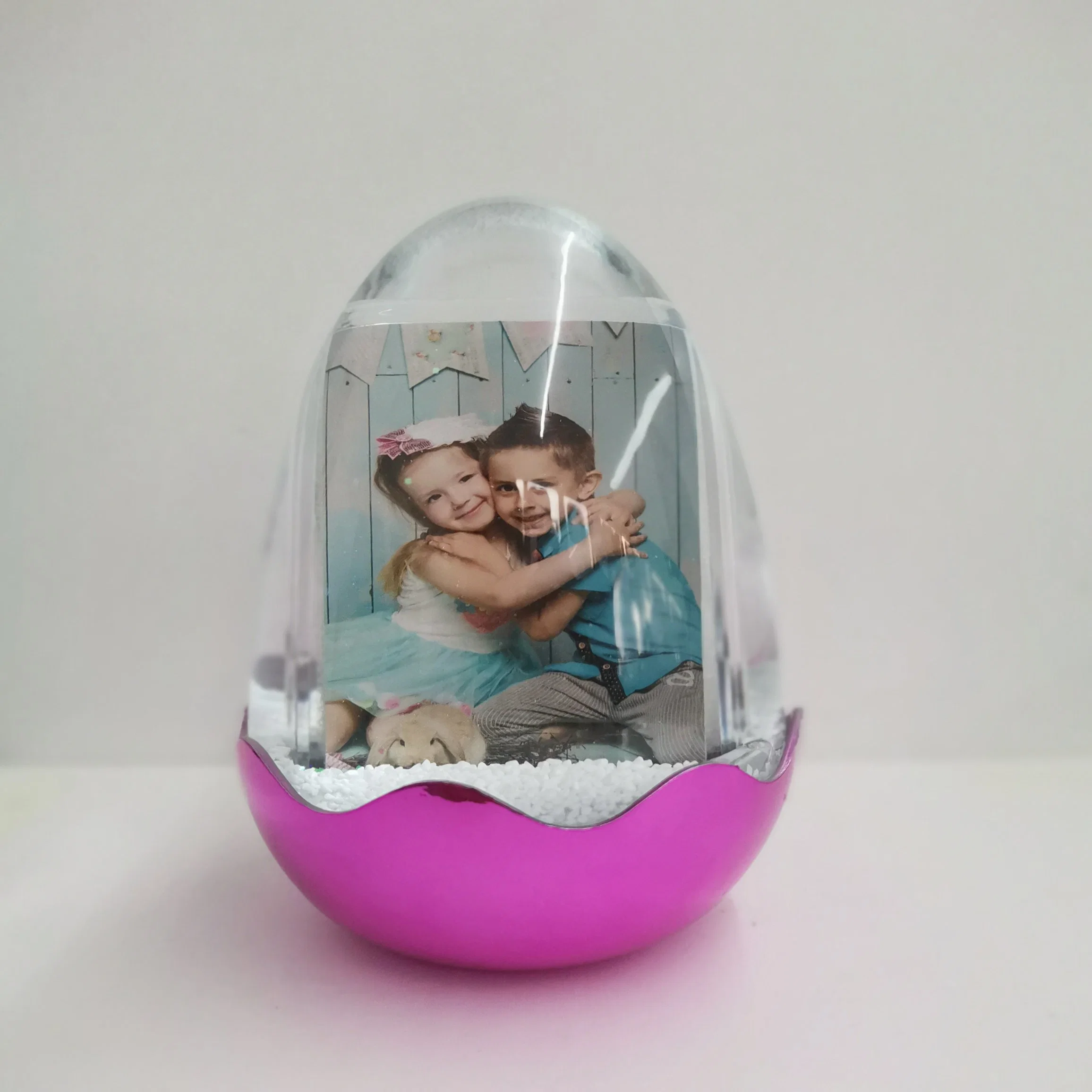 LED Licht Musik Kunststoff Glitzer Snow Globe Fotorahmen mit Foto