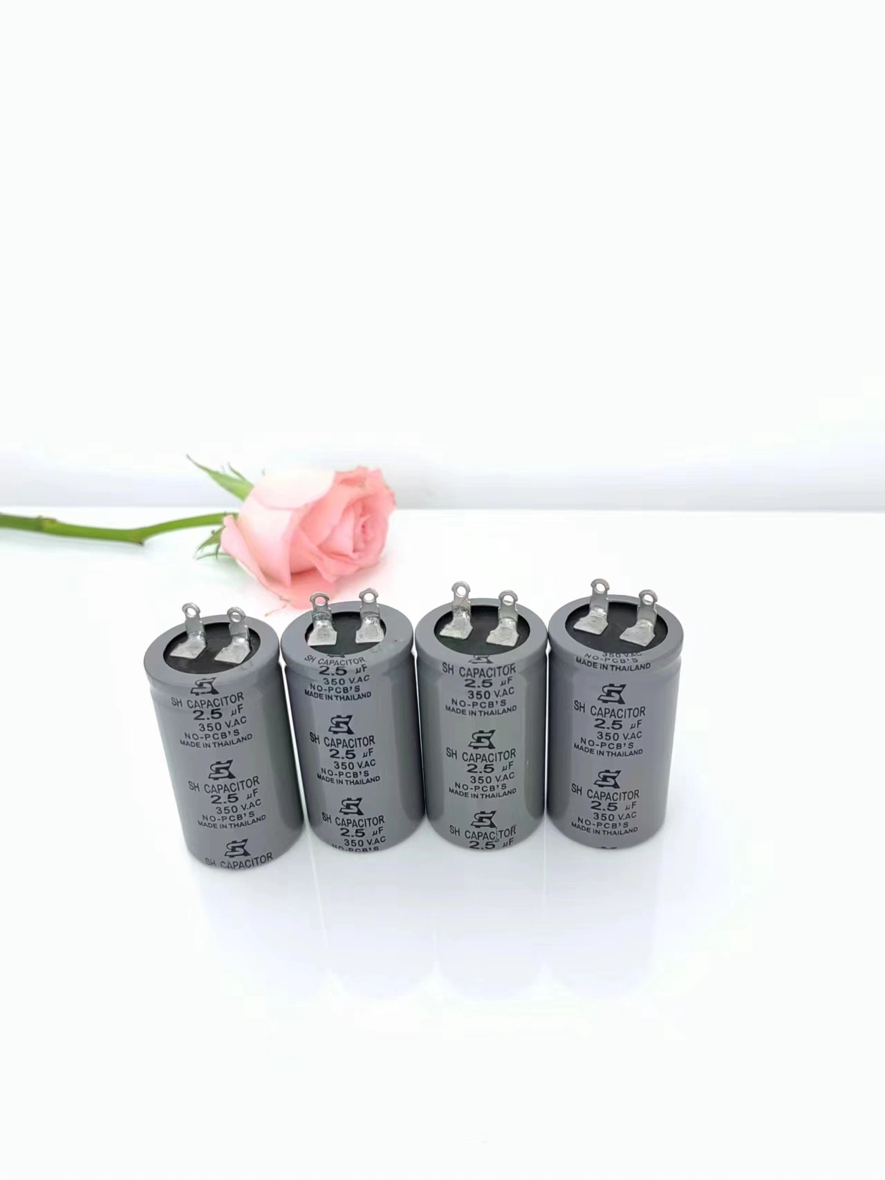 AC Motro Fan Capacitor with 2.5UF 350VAC Sk Capacitor