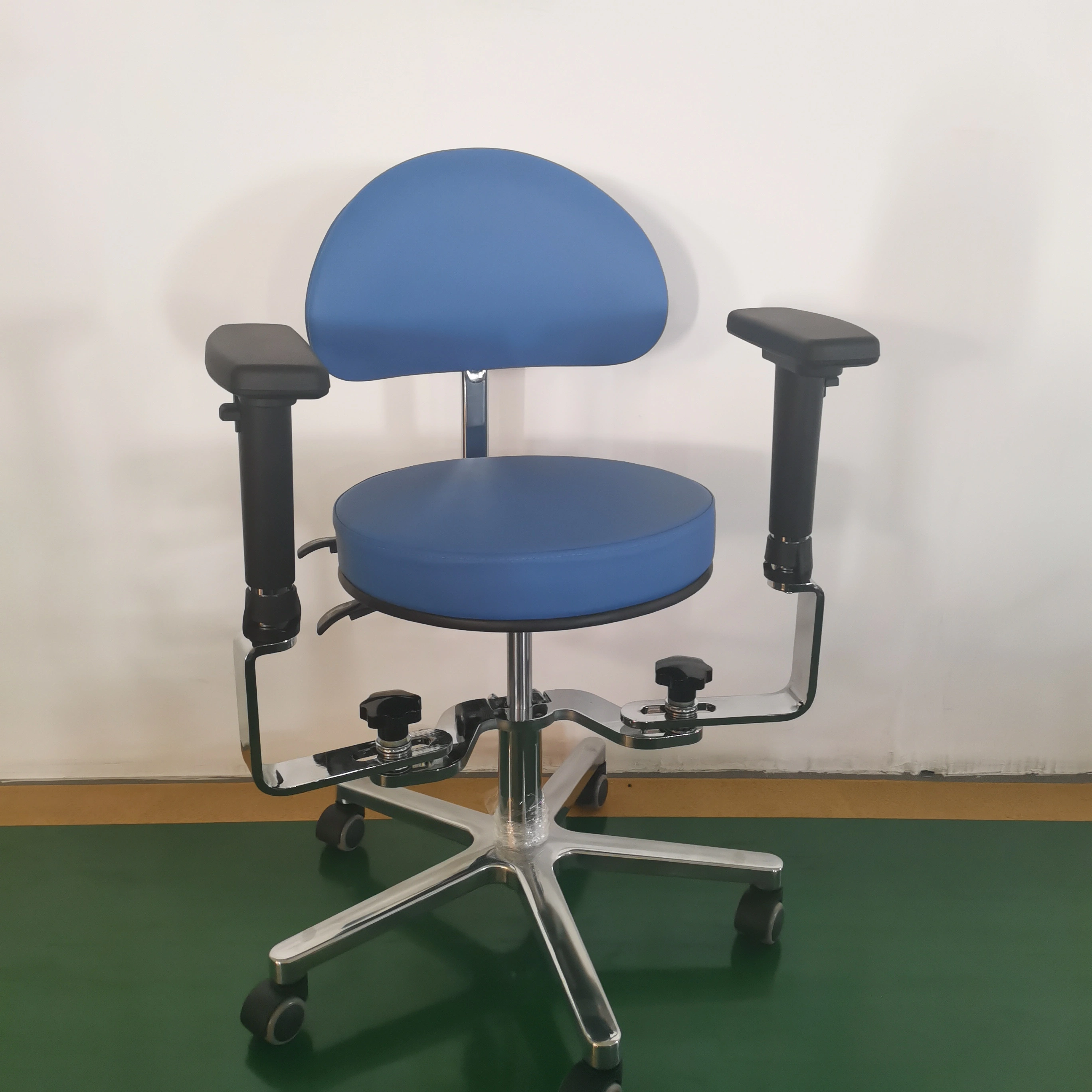 Split Seat Ergonomie Verstellbarer Sattelstuhl Mit Neigungswinkel Medizinische Zahnarztstühle