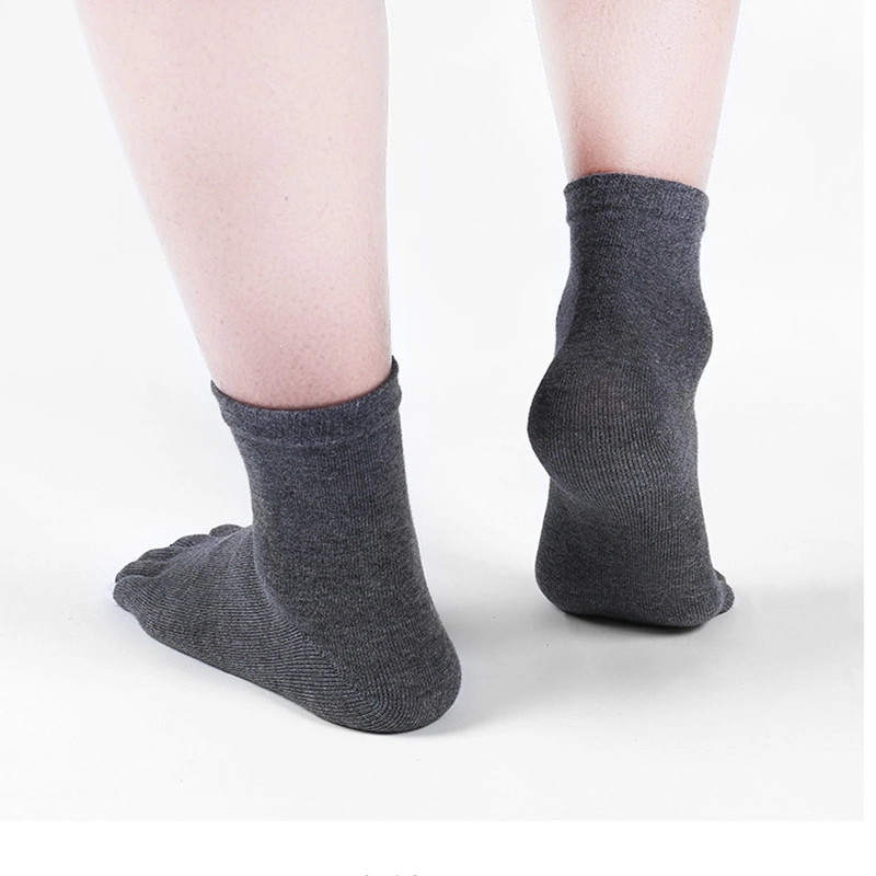 Calcetines de la convergencia de los hombres y mujeres de cinco dedos de los calcetines calcetines de algodón transpirable Deportes la ejecución de Color Blanco y Negro Azul Gris Khaki Café