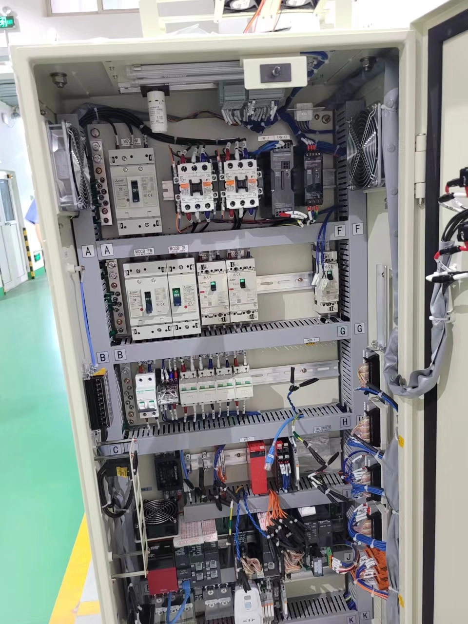 Yy-7-1 Customized Customized Main Switchboard Cabinet 63A ATS Dual-Power Auto Transfer MCCB Circuit Breaker Cabinet