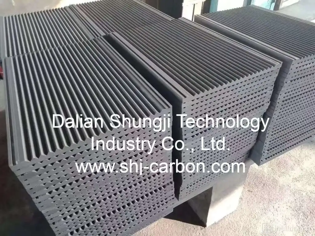 Large Size Graphite Products Producing by Middle Grain Graphite Blocks and Rods