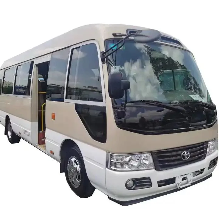 30-местный Toyota Coaster автобус для продажи 2019 год Yuchai 130 6-ступенчатая пассажирская шина двигателя