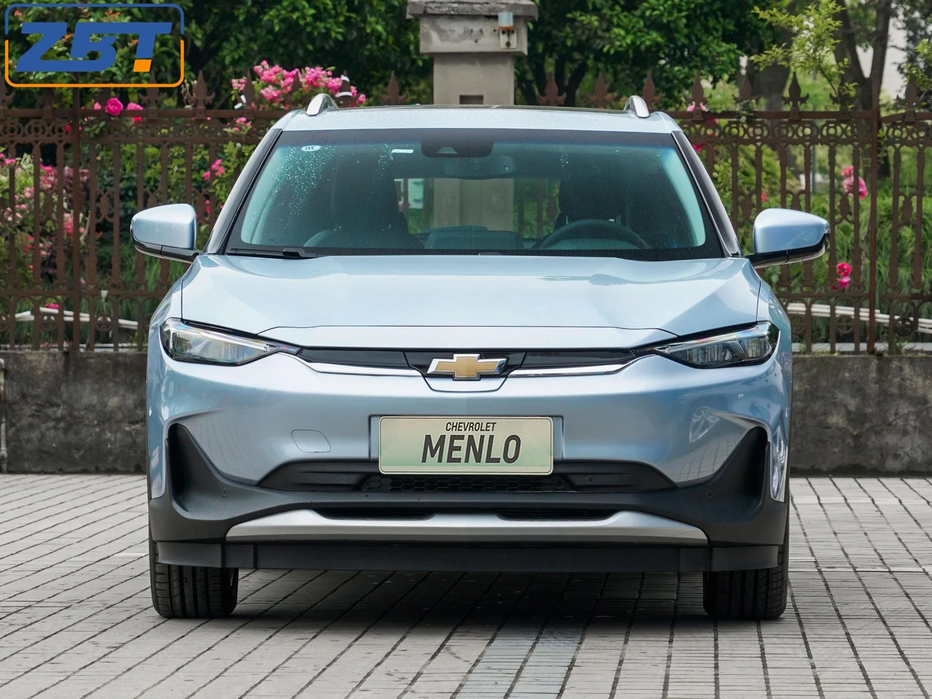 Menlo Green EV Nedc 410km 518km Long Range 4X2 2WD Fwd Compact SUV Pure Electric Motor Auto Used Car with Fast DC Charge