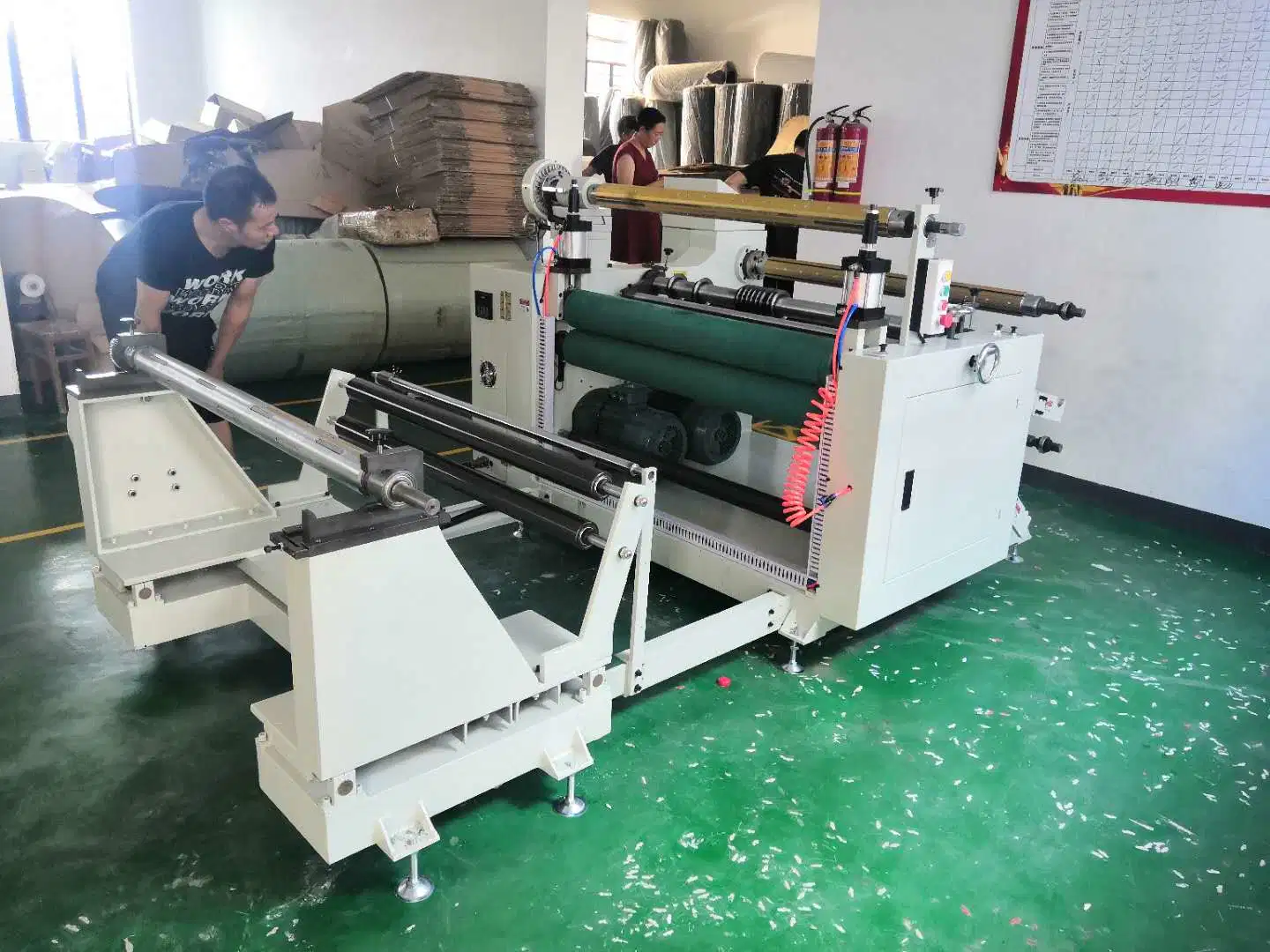 Automatic Meltblown Slitting and Rewinding Machine Non Woven Thermal Paper Roll Slitter Rewinder Machine for Fabric film Rewind