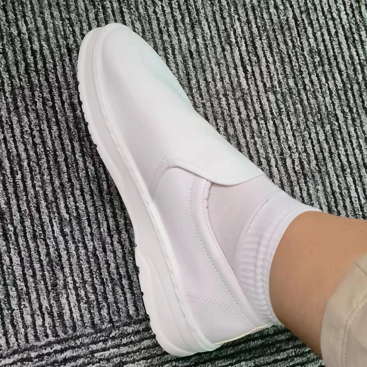 Bestselling ESD PVC Leather Upper, PU Soft Sole, Slip-on Anti Static Shoes