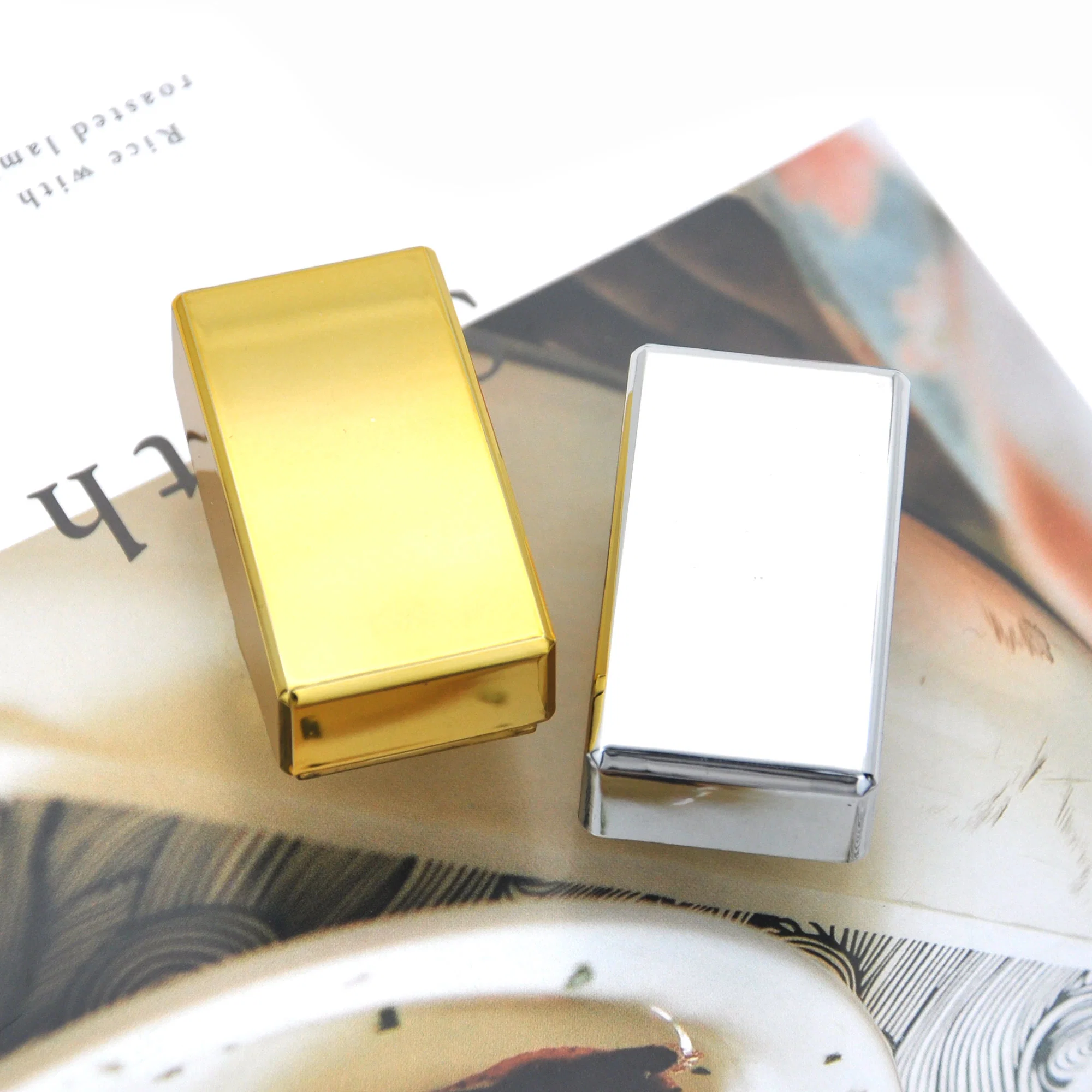 Cute Inner Plastic Square Gold Silver Zamac Cap for Perfume Spray Glass Bottle