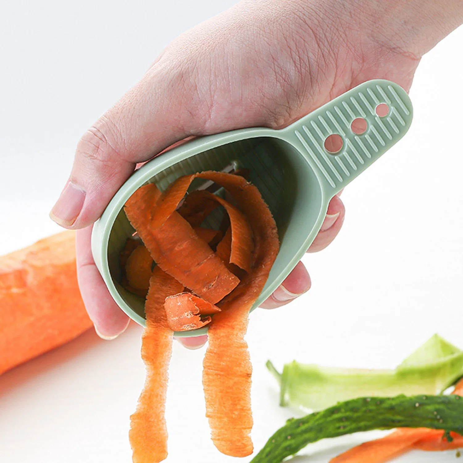 Cuchillo de patata para el hogar Artículos de peeling de frutas y verduras Anti-Dandruff Mini Pelador multifuncional con caja de almacenamiento