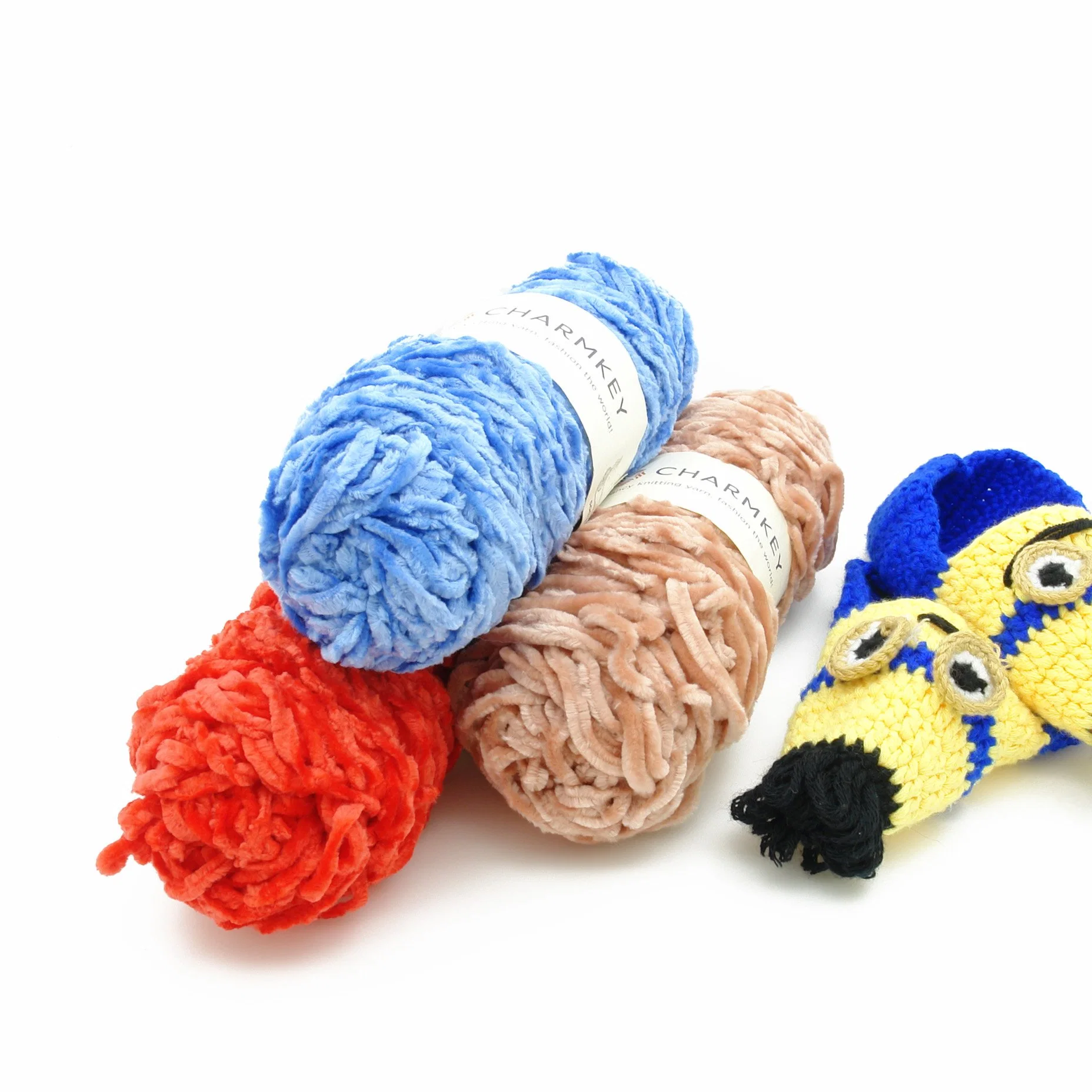 Chenille Velvet Yarn Polyester Chenille Yarn Bulky Weight Chenille Yarn for Crochet