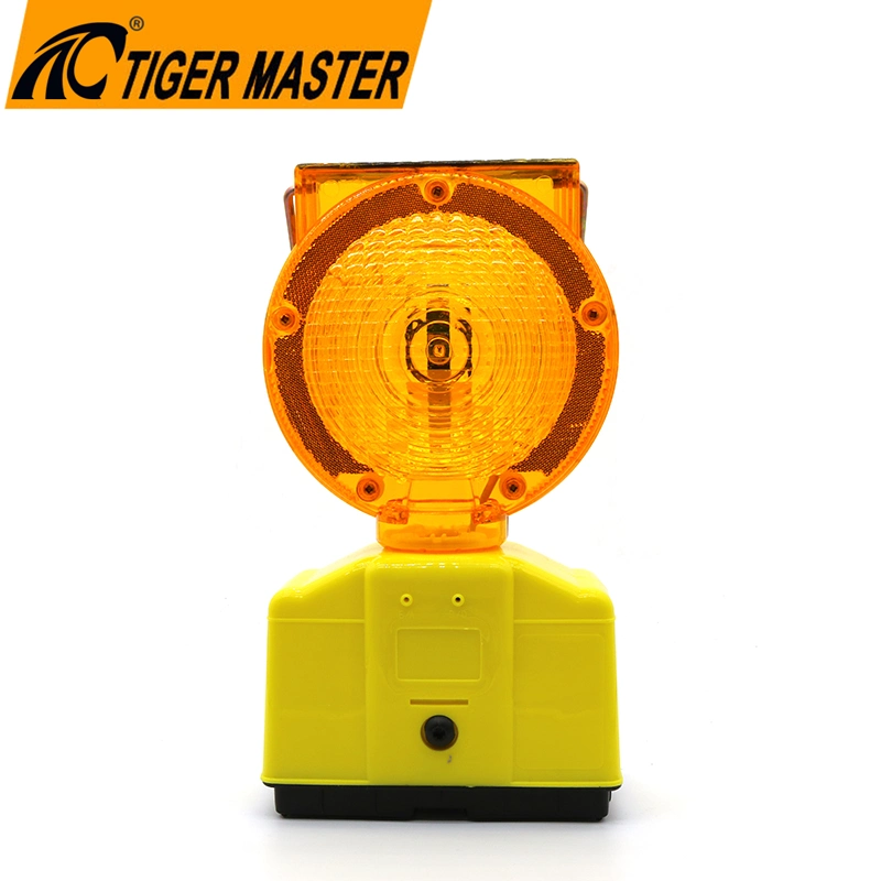 Road Safety Battery Traffic Warning Light Solar Panel LED Warning Light Solar LED Flashing Traffic Barrier Light