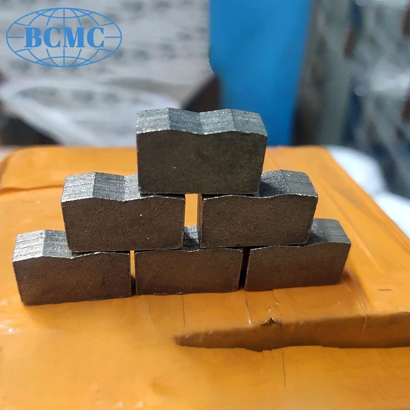 China Hersteller Diamant Sägeblatt Segmente Schneidwerkzeuge für Lava-Stein