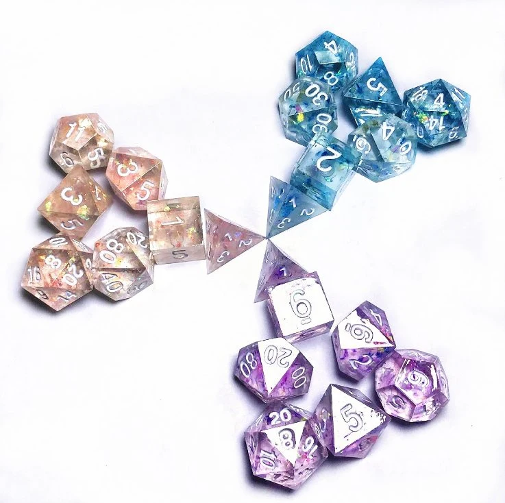 Chiese Manufacturer Wholesale/Supplier Multi-Color Polyhedral Transparent Plastic Dice Sets