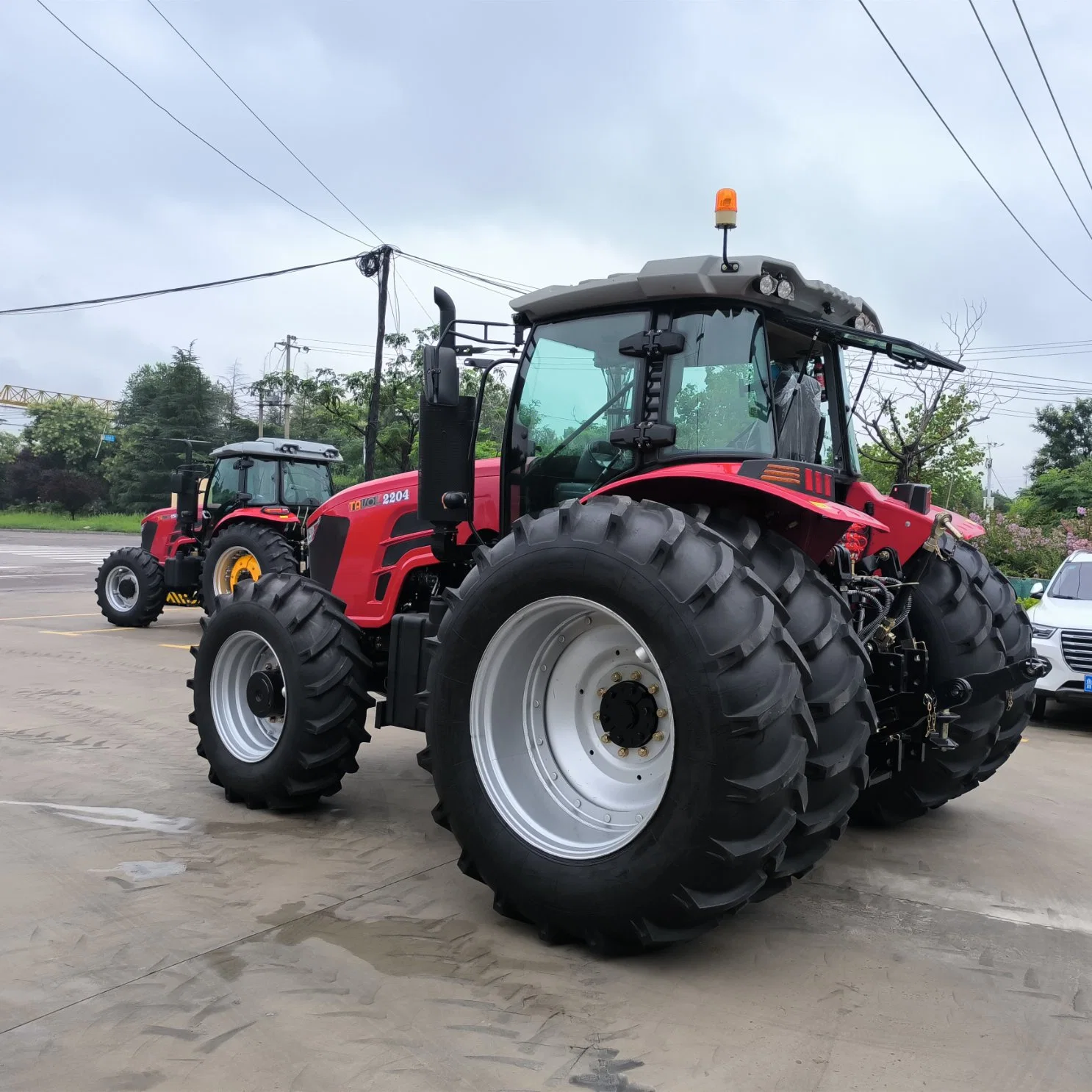 La cría de Servicio Pesado tractor 4WD 200HP 220HP 240hp en Rusia