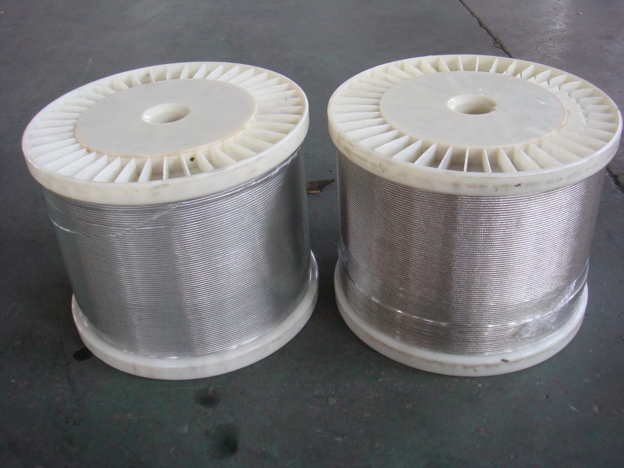 Wire Rope 1X7 Compact Strand Stainless Steel AISI 316 Used for High-End Shrouds in Smaller Diameters. Compact Strand Wire Rope with a Very High Breaking Load.