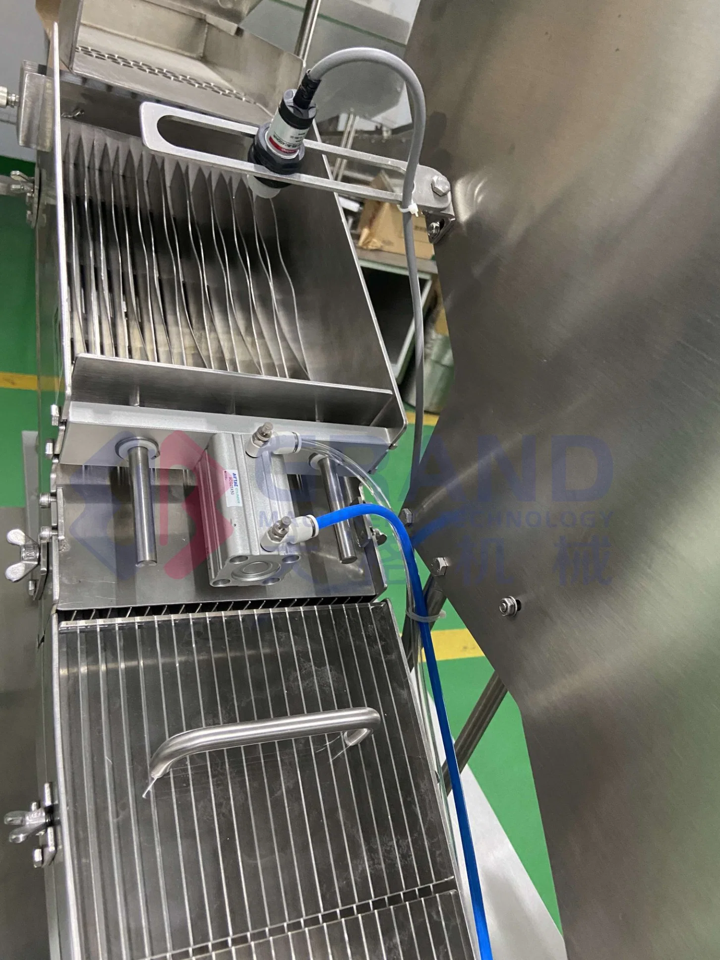 Straight Bottle Effervescent Tablets Counting Packing Tube Filling Machine New Product 2020 Provided Pharmaceutical Automatic