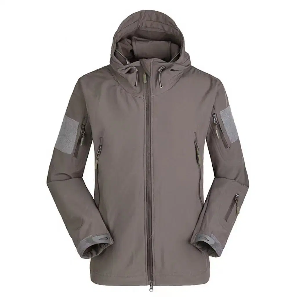 Chaqueta táctica con capucha impermeable suave para hombre, para caminatas negras Chaquetas para hombre Camping Windbreaker para el invierno