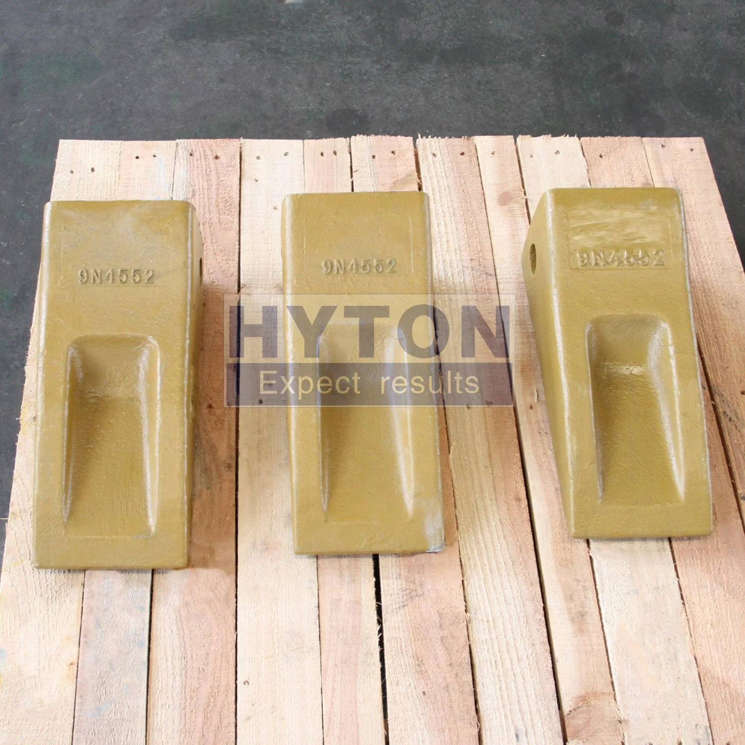 Bucket Tooth of Excavator Heavy Duty Bucket Teeth CH6 9n4552 Rock Teeth