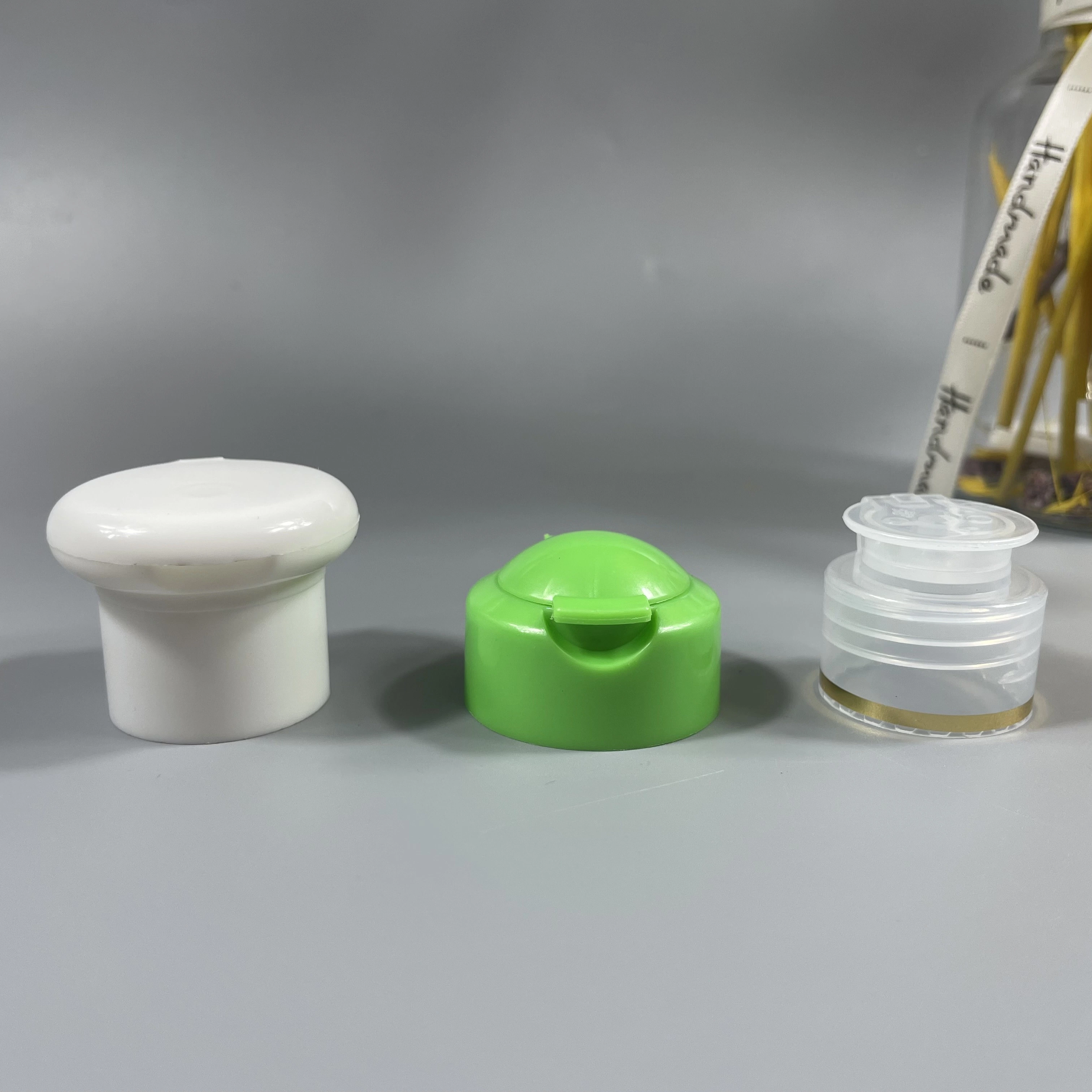 Factory Professional Production Plastic Cap Flip Top 20/41024/410 28/410 Flip Top Cap for Shampoo Bottle