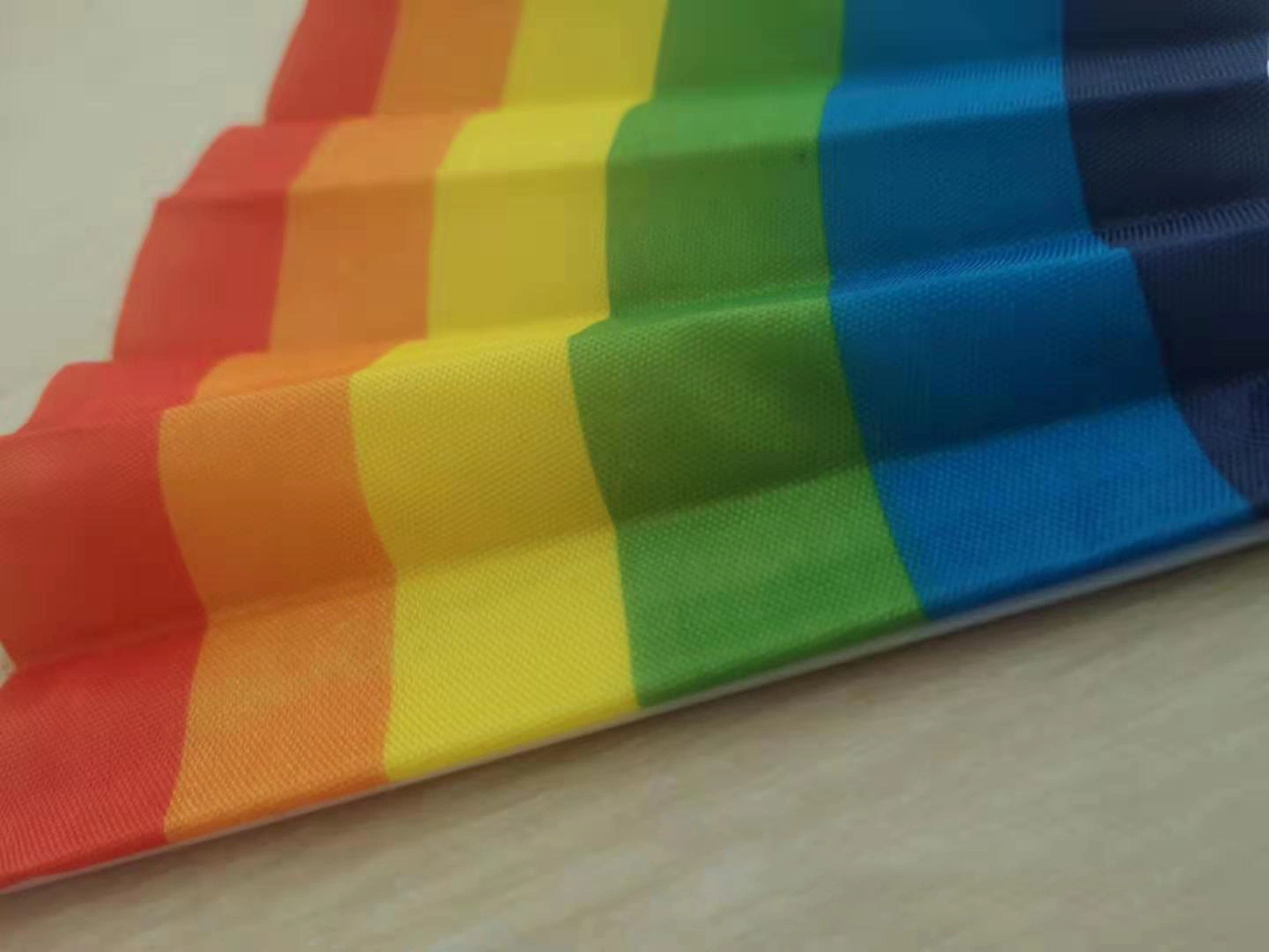 La decoración del hogar Rainbow ventilador ventilador de plegado de Mano de danza de las Partes del Orgullo Gay Fan Art decoración decoración artesanal