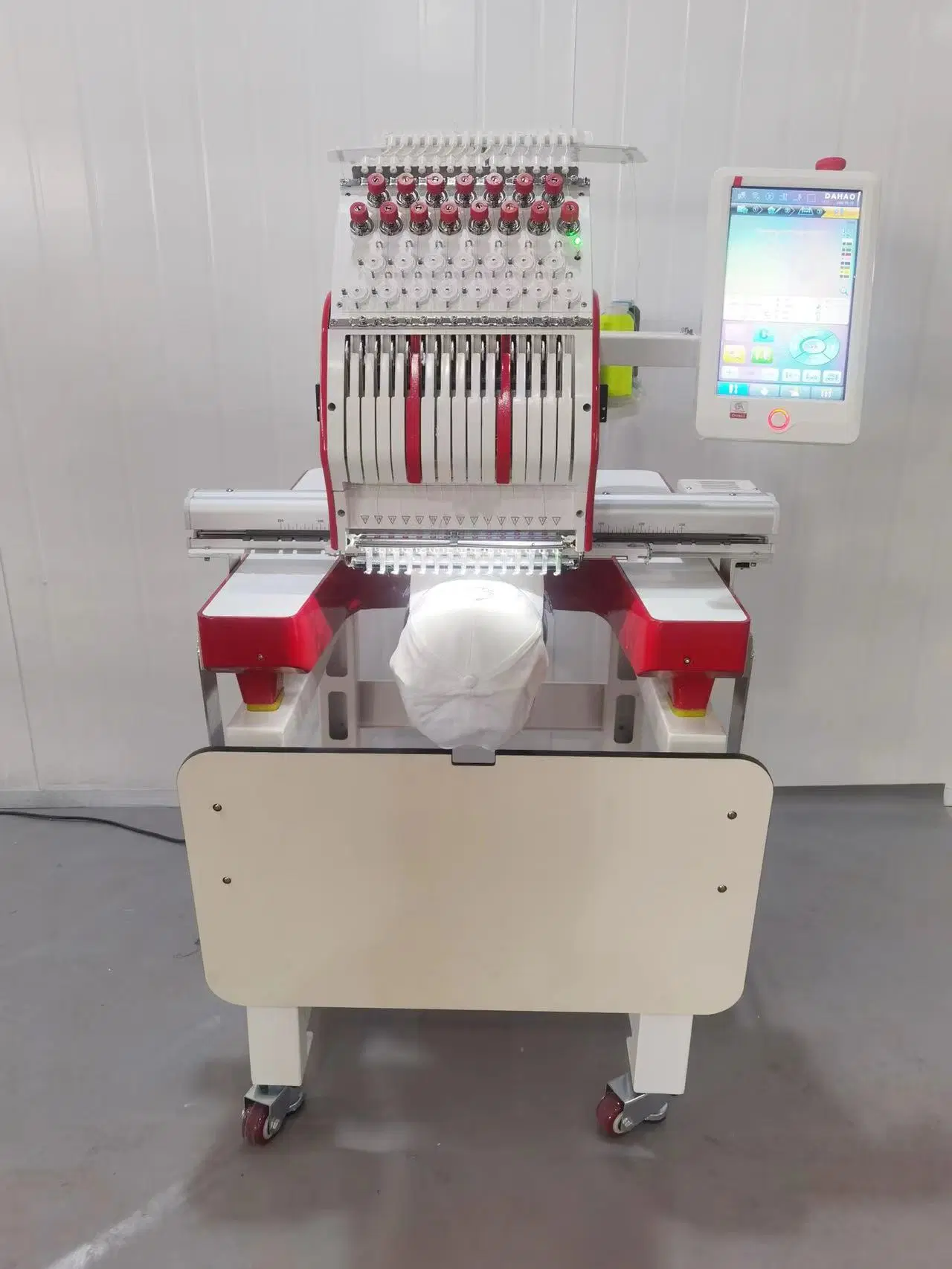 Embroidery Machine High Speed Multi Function Cap T-Shirt Garment Embroidery Machine 15 Colors