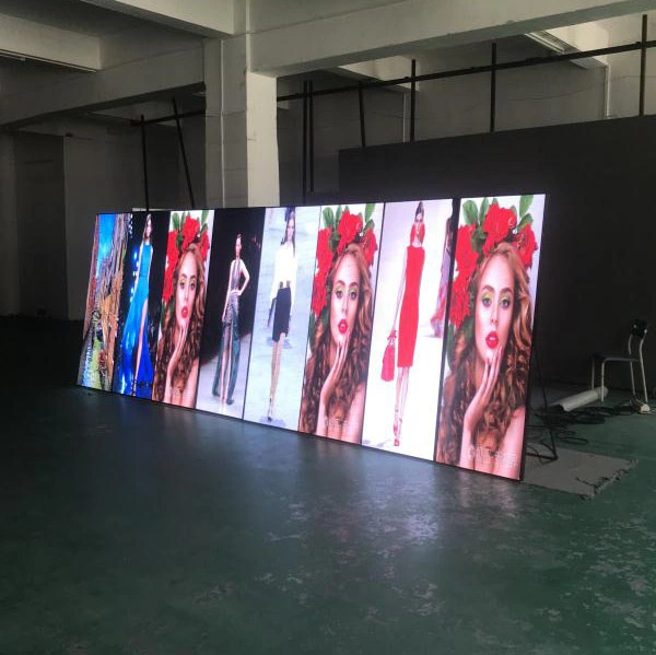 HD P2 P2.5 Floor Standing LED Poster Full Color Indoor Commercial Advertising LED Display