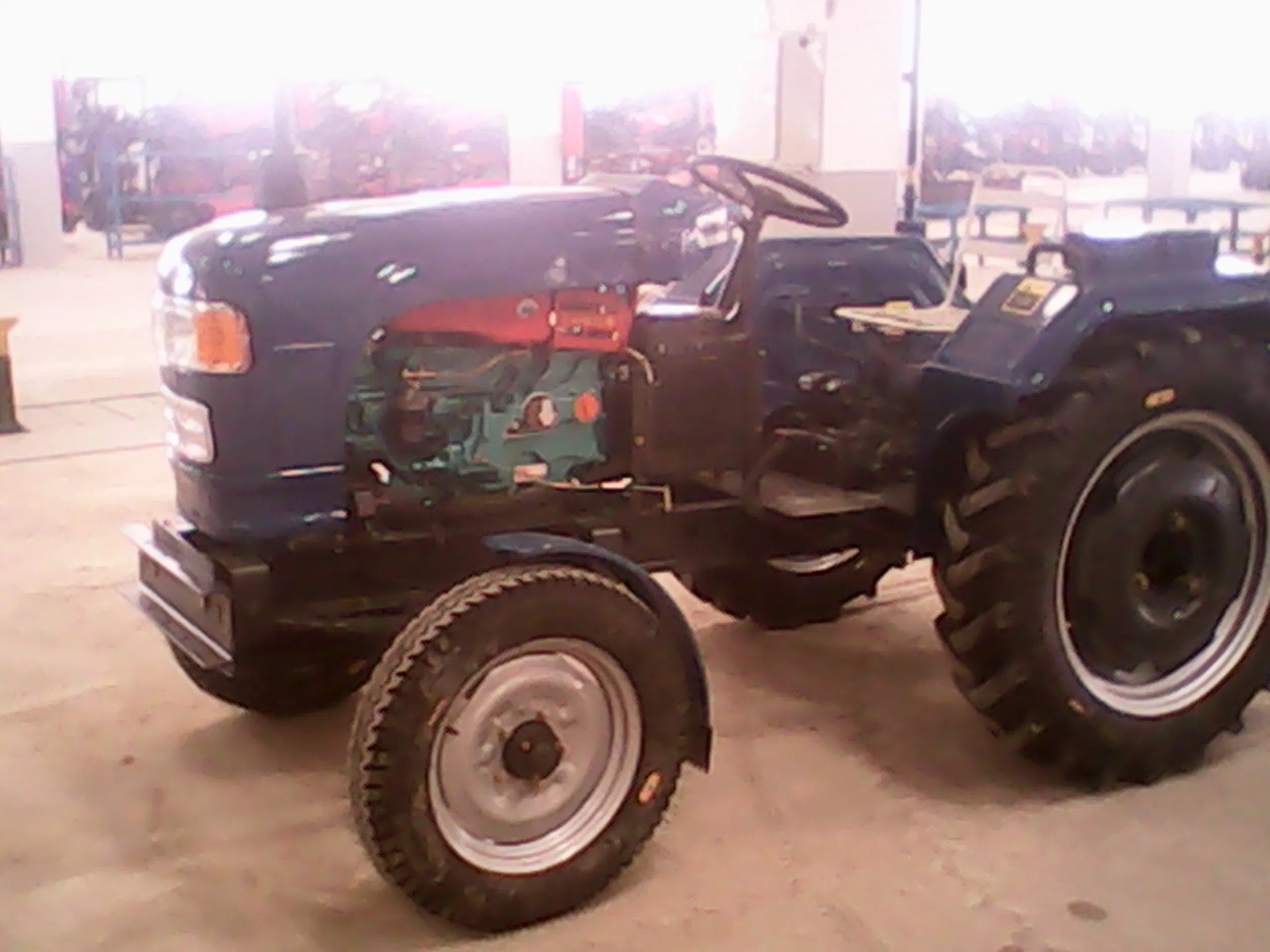 25 HP Mini Greenhouse Tractor with Ce