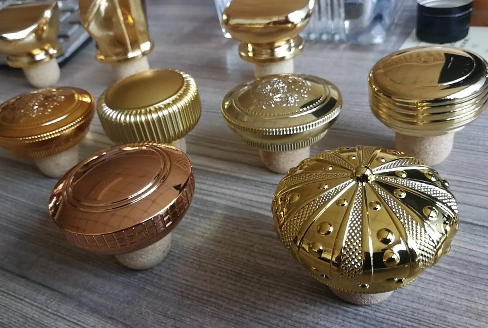 Golden Plated Plastic Vodka Bottle Cap