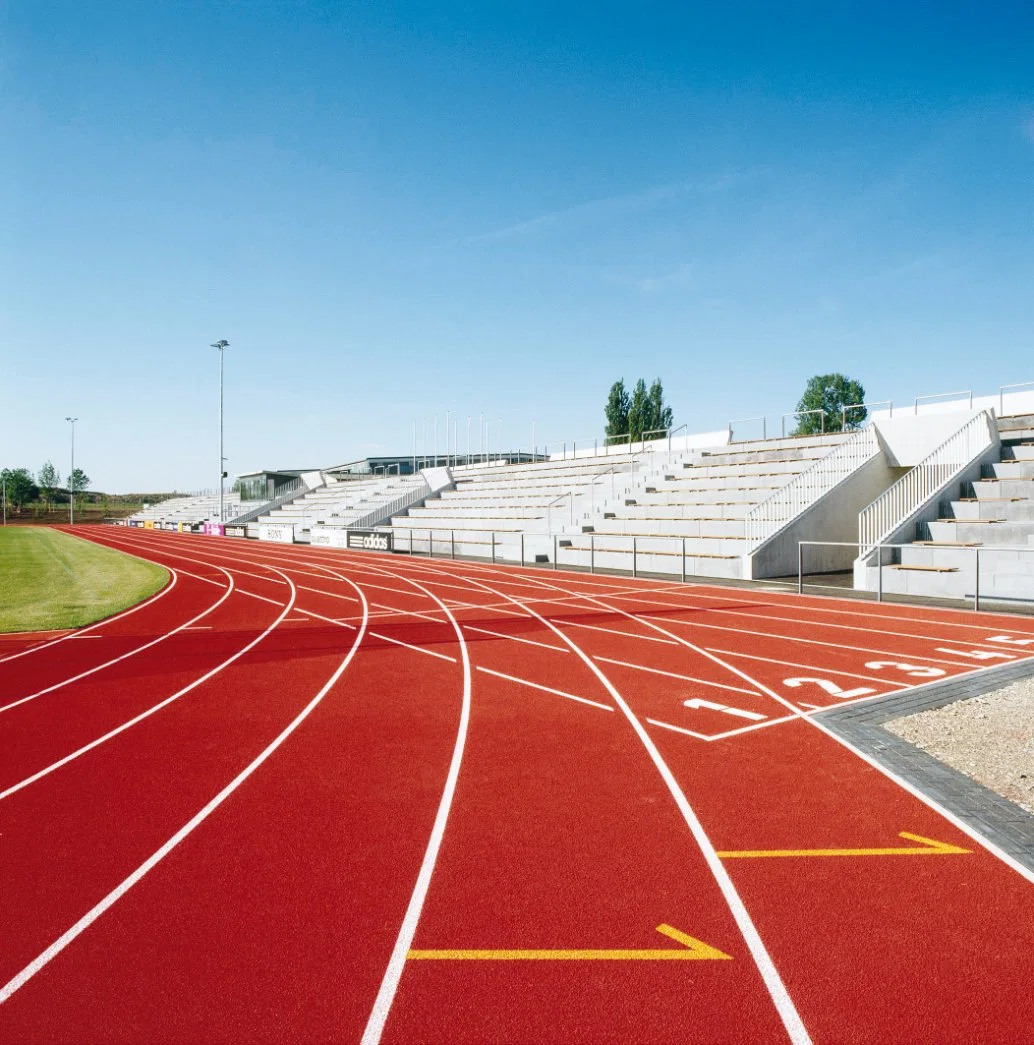 Hot Sale Full Pour Synthetic Rubber Running Track Surface for Stadium School